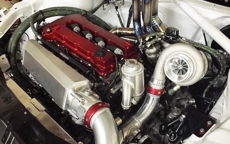 @csf_radiators @rywire_motorsport_electronics Awesome use of HS79 on this build guys!!
・・・
Engine bay – CSF EVO X 
Debuting this week at SEMA 2017