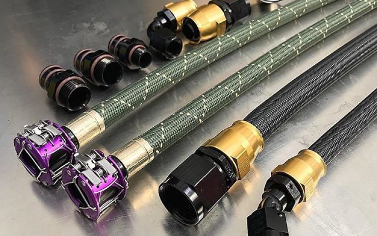 @anthony_gonzales7
@juankm from Panama doing some fuel upgrades on his EVO. Thanks for the post Anthony! (A little editing here!) HS79 Green Nomex Silicone/PTFE smooth Bore hose with the purple clamshell disconnects and ProPLUS Race Reusable hose ends on the ProPLUS XM hose 👍🏽Smooth Bore PTFE
