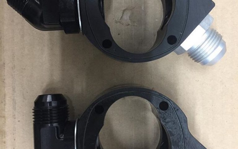 @aviaid_oil_systems 
Need to every which way with hose connections?  See what Aviaid can do with its selection of angles port housings and specialty angled fittings from XRP. Retrofitable to all Series 1 Aviaid pumps or configured into new pumps. @XRPracing