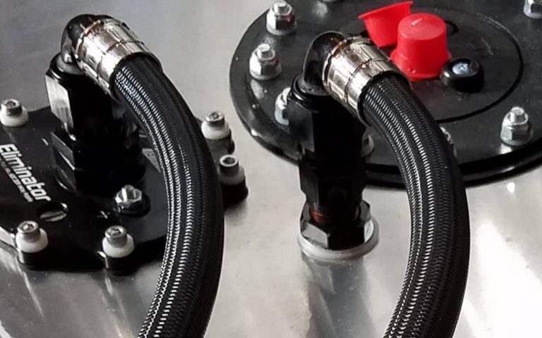 @performancevehicleplumbing ・・・
XRP Pro Plus fuel lines
@xrpracing Black XM Braid with Super Nickel Collars