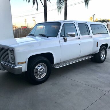 The XRP Dualburban performing faithful deliveries and pick-ups since 1987